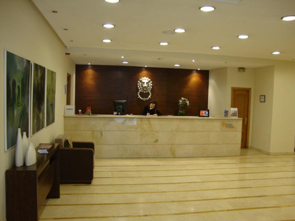 B&B Hotel Vigo Exterior photo